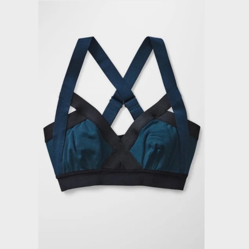aritzia x Community rasa bra top - Picture 4 of 4